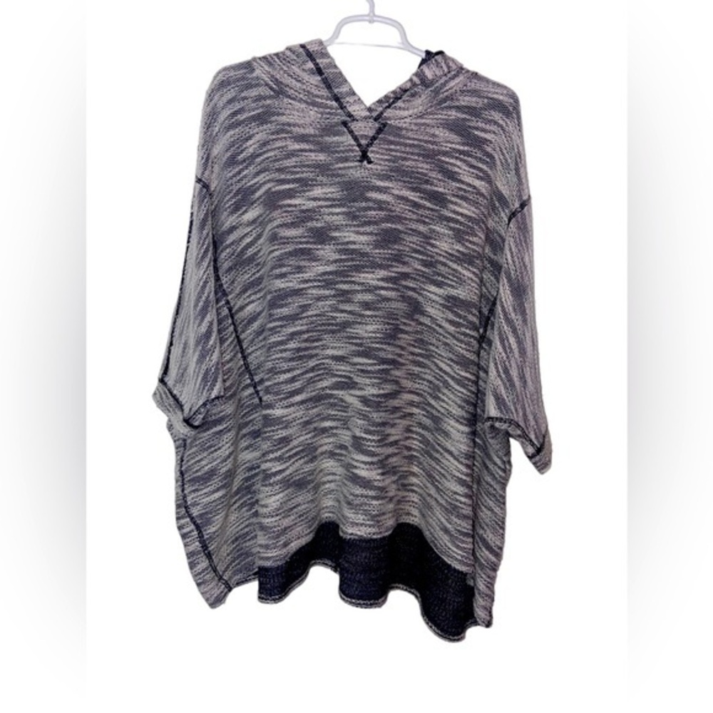 Abercrombie &‎ Fitch Marled Gray Oversized Hooded Poncho Sweater One Size